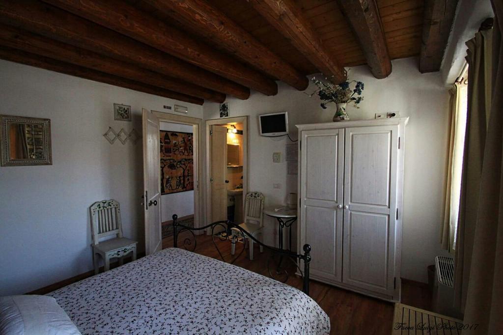 Albergo Julienne Арба Экстерьер фото