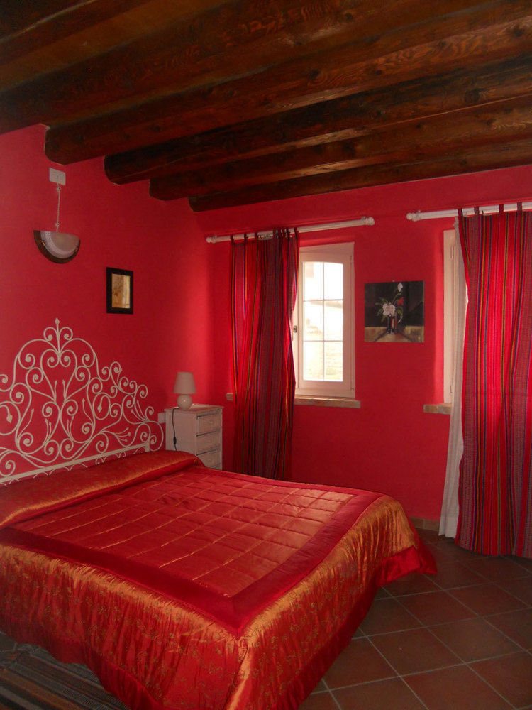Albergo Julienne Арба Экстерьер фото